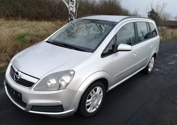 samochody osobowe Opel Zafira cena 13900 przebieg: 243000, rok produkcji 2007 z Ryki